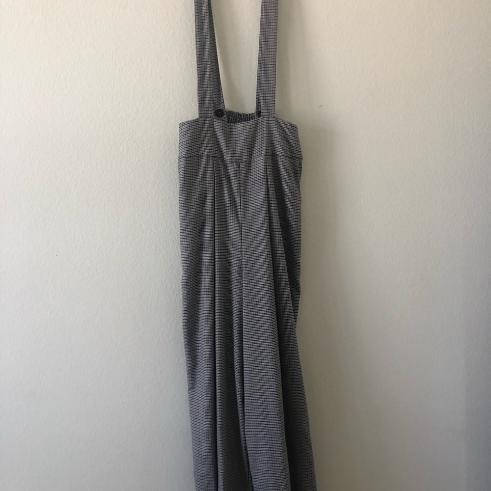 Romper - Picture 2 of 2